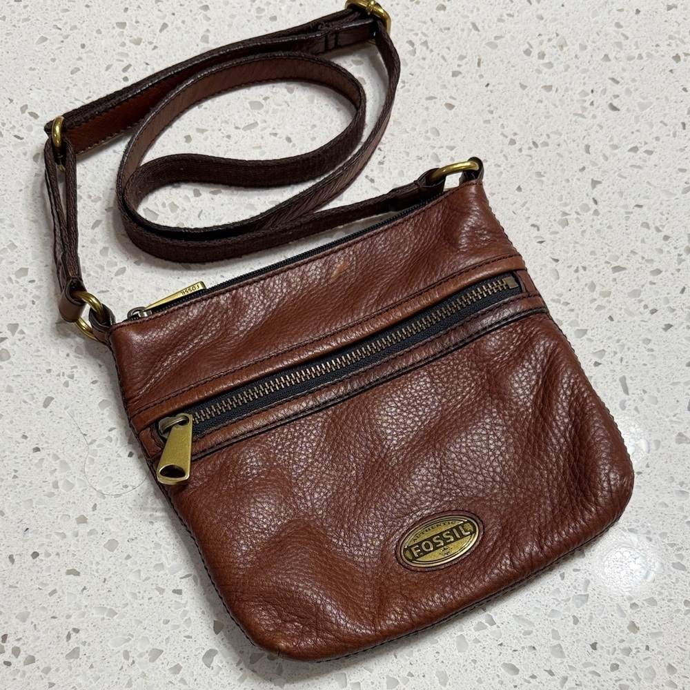 Fossil Rich Brown‎ cognac Leather Crossbody Bag brass hardware Y2K boho western